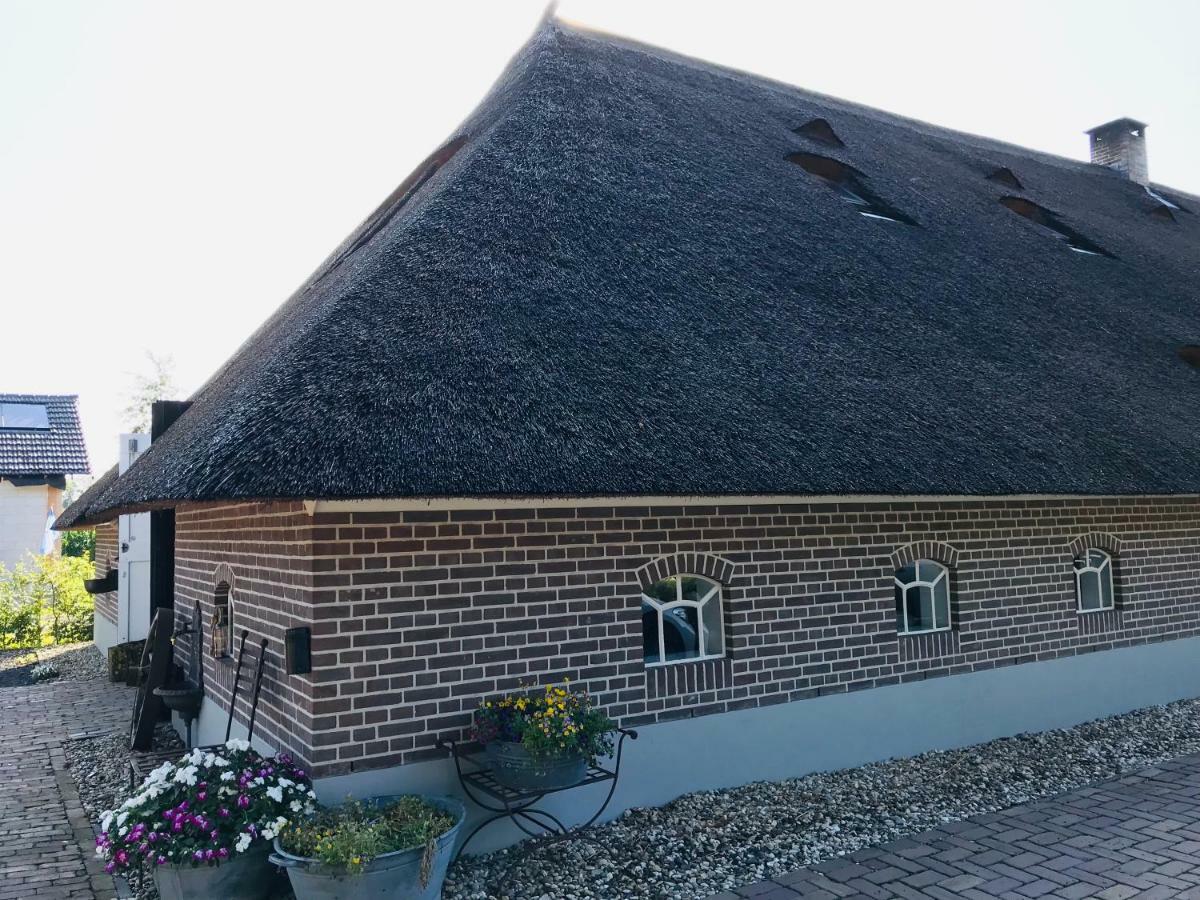Het Achterhuis - Buitenplaats Ruitenveen, Prive! Nieuwleusen エクステリア 写真